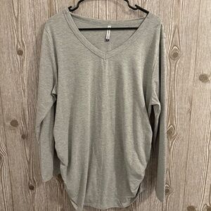 Planet Motherhood Maternity NWT Light Heather Grey Long sleeve Size 2X